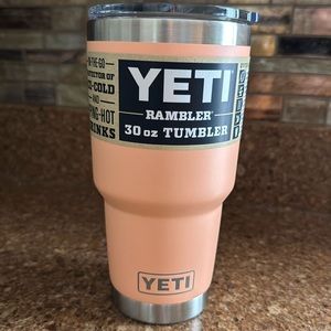 Yeti 30oz Rambler Tumbler